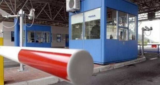 Neum, blokada granice, blokada, BIH, Hrvatska zemlja, granica, granica između Hrvatske i BiH, migranti, autobus, prijelaz, granica