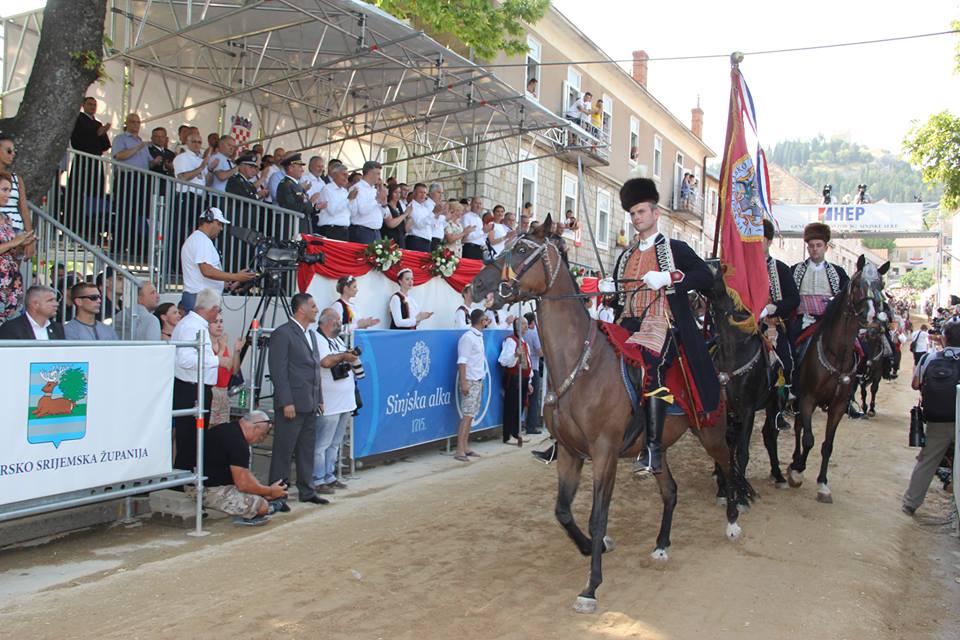  Ivan Bradvica, alkari