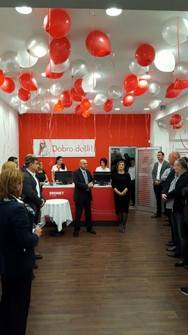 Eronet, HT Eronet, Vitez