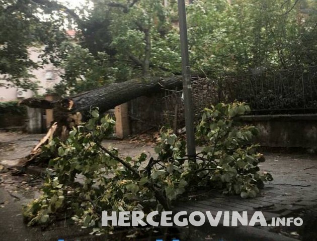 nevrijeme u Mostaru, nevrijeme, prognoza vremena, Zbog olujnog vjetra, olujni vjetar