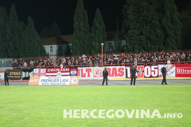 HŠK Zrinjski, Ultrasi, stajanje