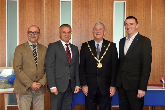 Zvonko Milas, Australija