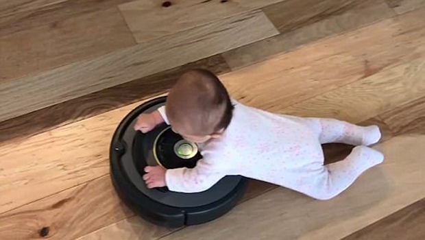 beba, usisavanje, video snimak