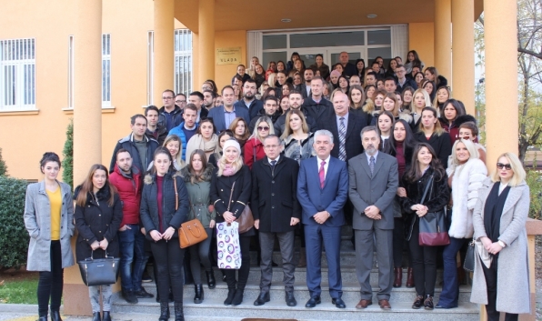 Vlada HNŽ, vježbenici