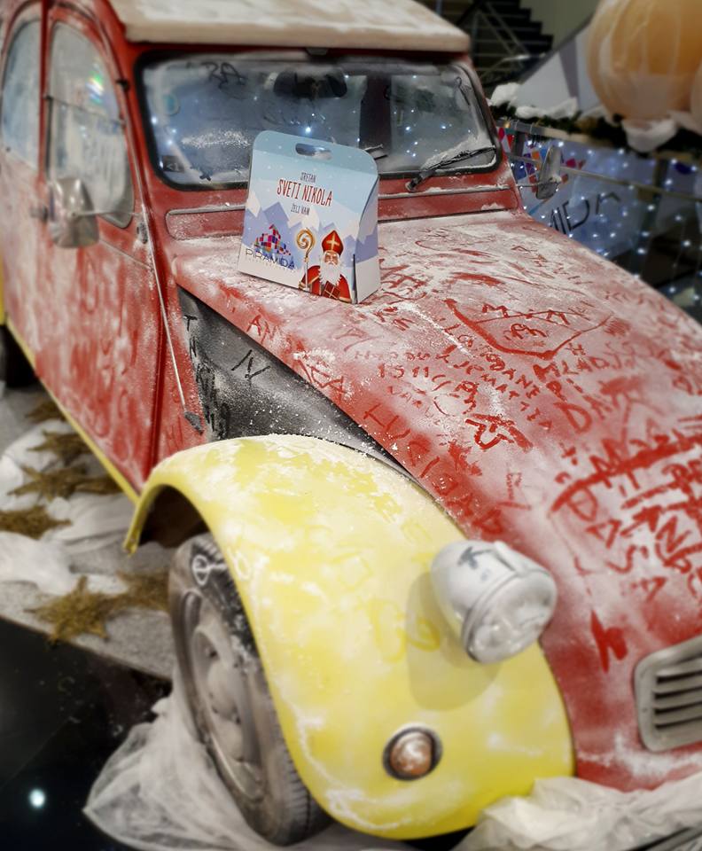 Sveti Nikola, TC Piramida