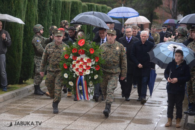2 gardijska , obljetnica, stanko sopta, govor, 2 gardijska 