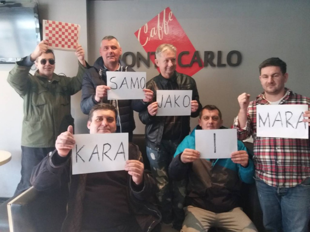 Navijačka euforija u Mostaru: Samo jako Mara i Kara