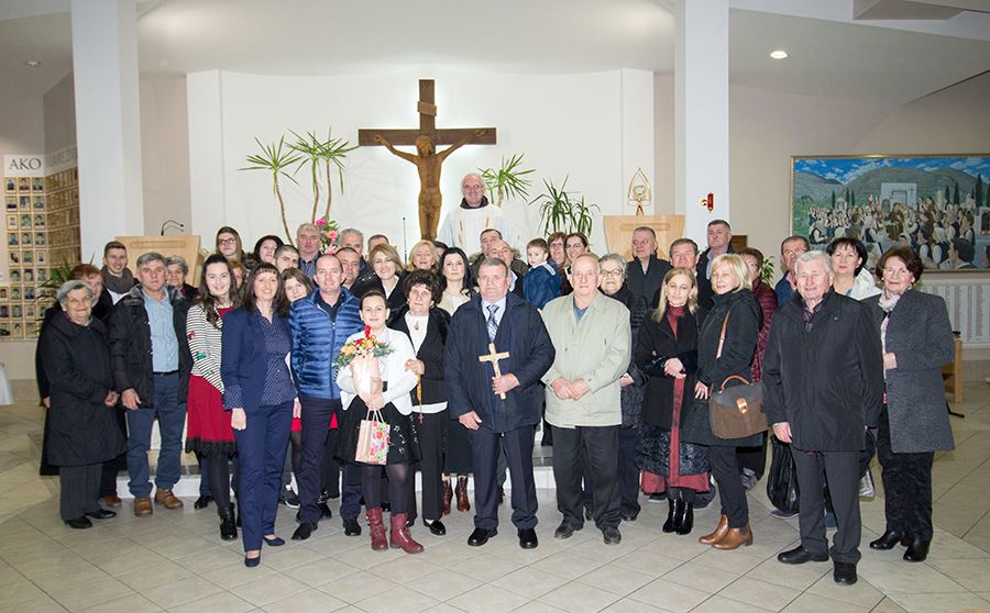 Mostar, pismo, zlatni pir