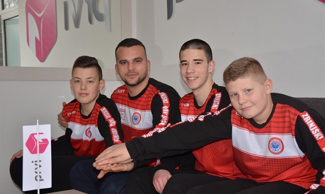 HMRK Zrinjski, lazar raguž