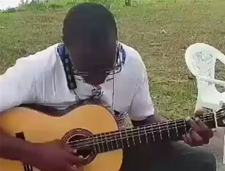 lijepa li si, afrikanci, pjesma