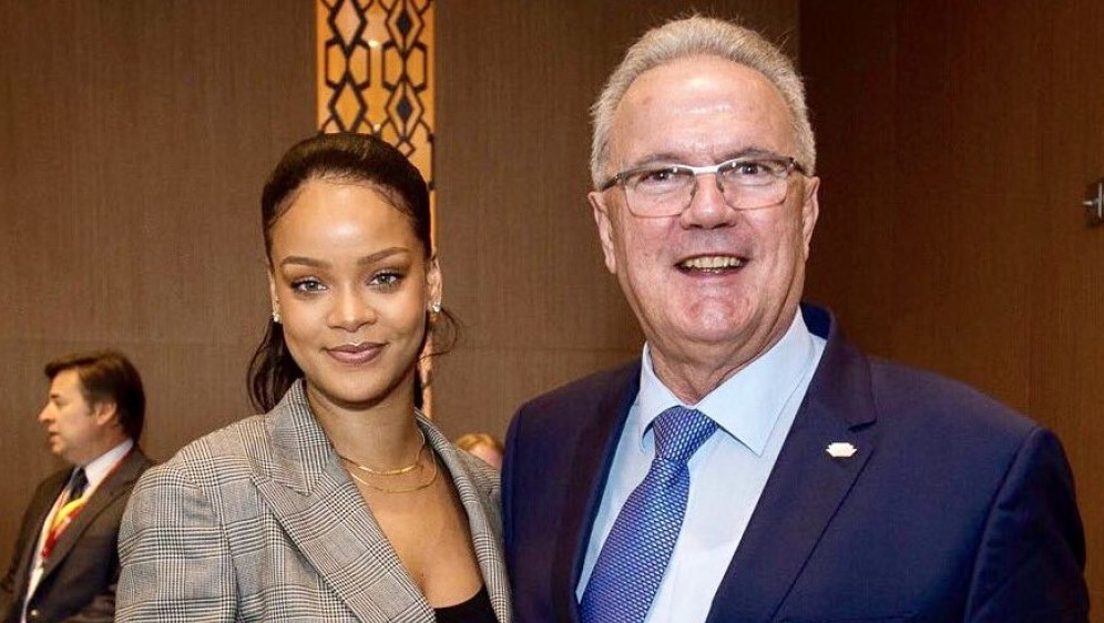 Rihanna, neven mimica