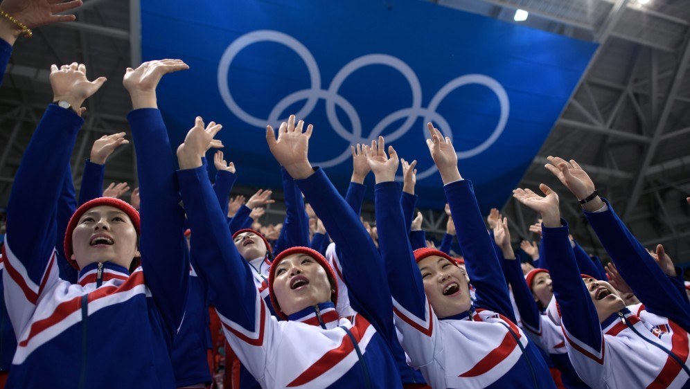 Sjeverna Koreja, zimske olimpijske igre, navijačice