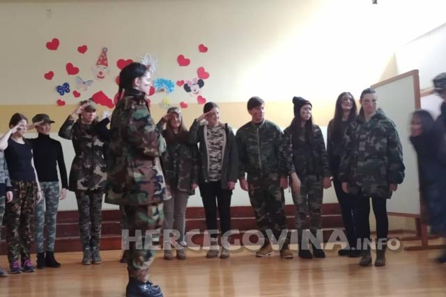 poklade skola petra bakule