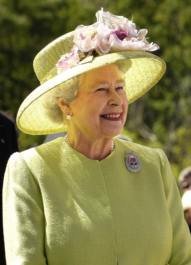 Kraljica Elizabeth II, atentat