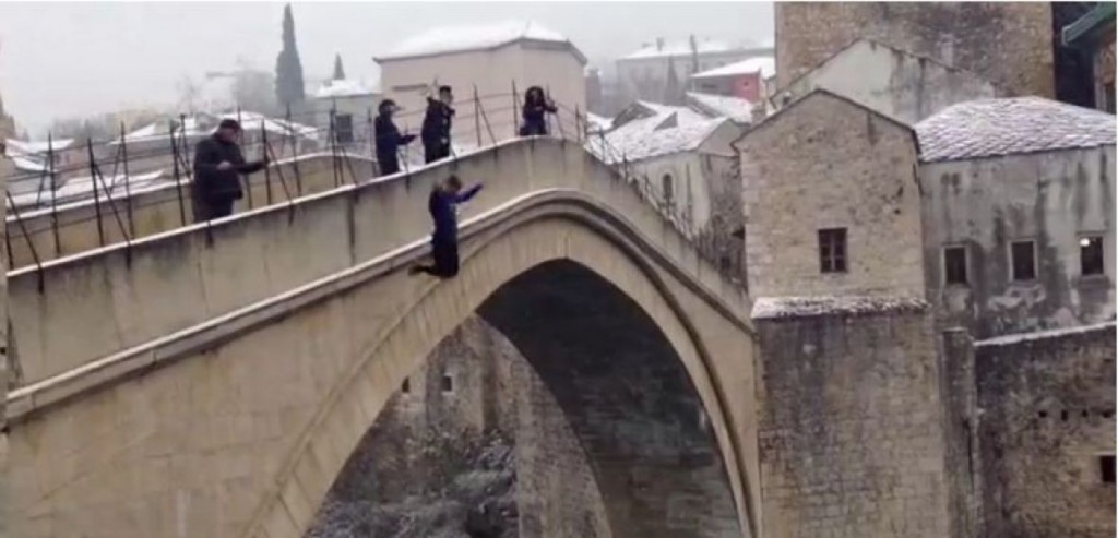 skok, Neretva, Stari most