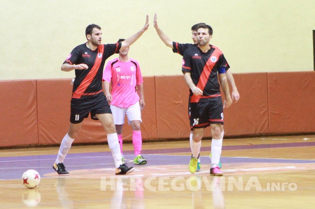 MNK Centar, HFC Zrinjski