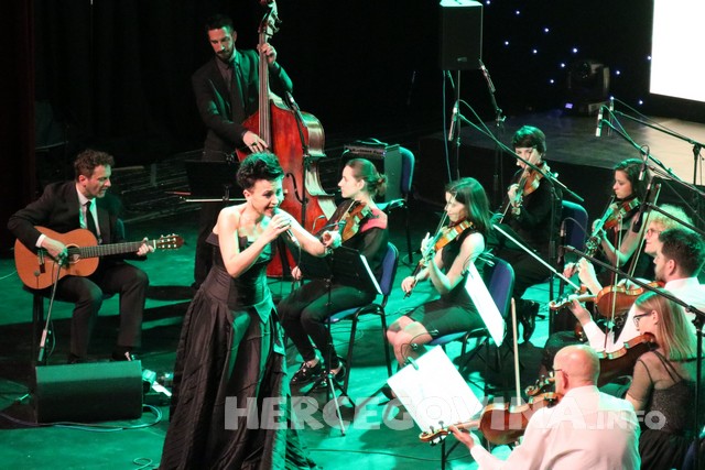 Amira Medunjanin, koncert, Mostar