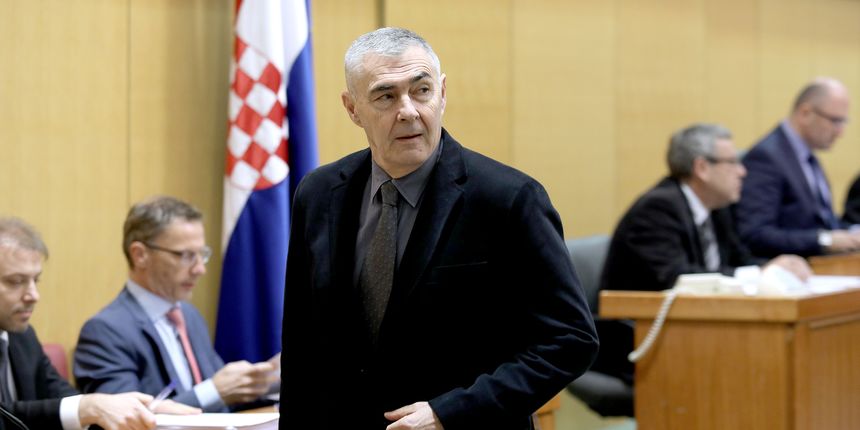 Željko Glasnović, Željko Glasnović, himna, josipa lisac