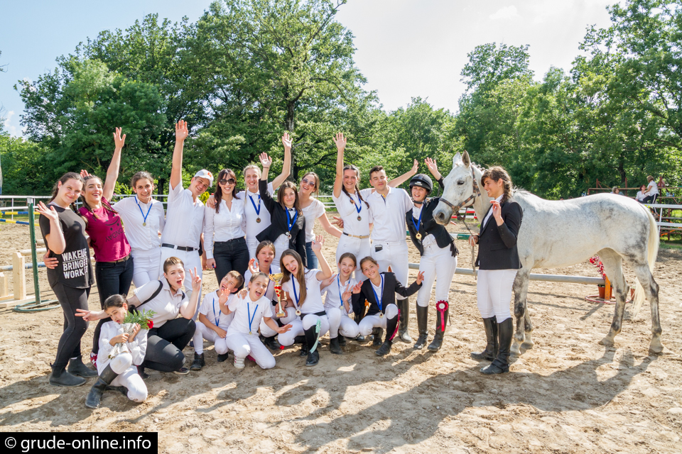 Sovići, Konjički Klub Stina