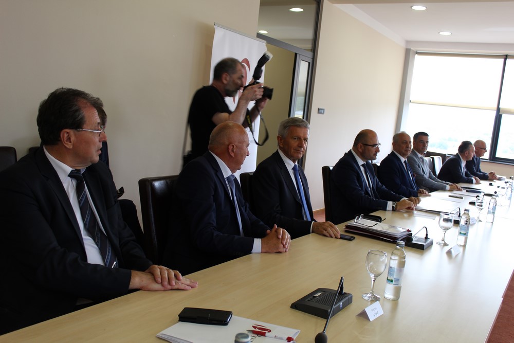 prsten, Udruga Prsten