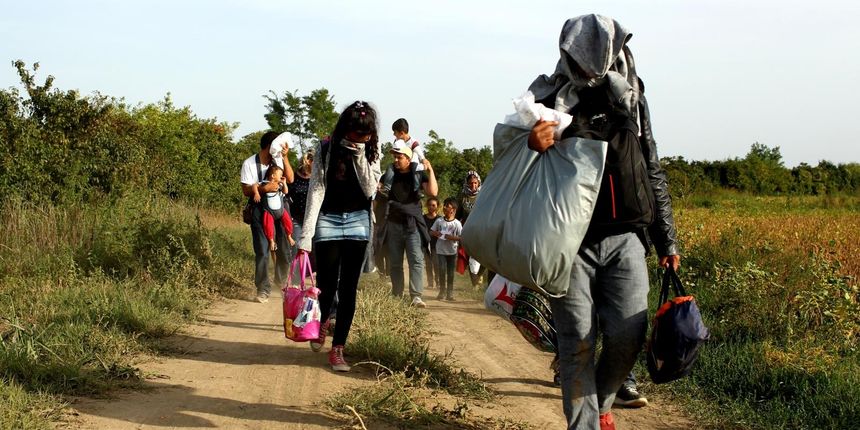 ilegalni migranti , epidemija, ekonomski emigranti, emigranti, ilegalni migranti , ilegalni imigranti, imigranti, azilanti, ekonomski emigranti, ilegalni imigranti, imigranti, imigranti, emigranti, ekonomski emigranti, ilegalni imigranti, drama migranata i izbjeglica, priljev imigranata, ulazak migranata