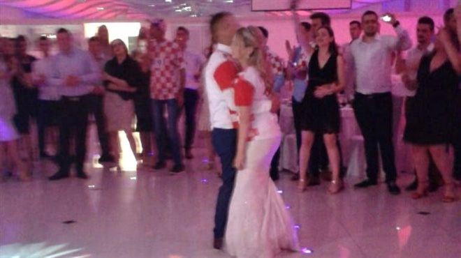 prvi ples, Hrvatska zemlja
