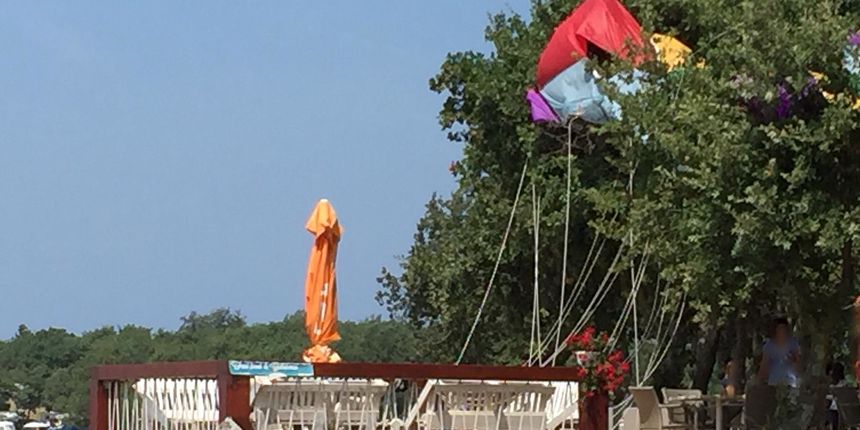 jak vjetar , padobranac