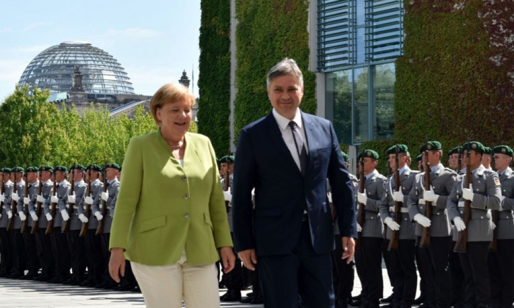 Angela Merkel, Denis Zvizdić
