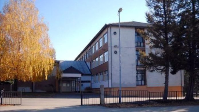 Odgođena nastava u OŠ 'fra Lovro Karaula'