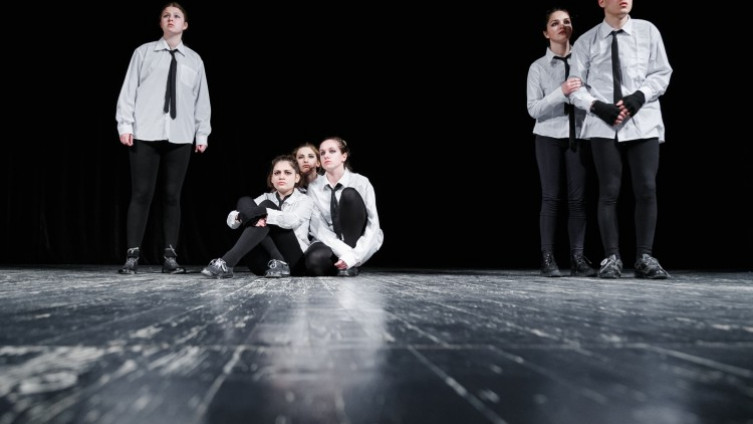 mostarski teatar mladih