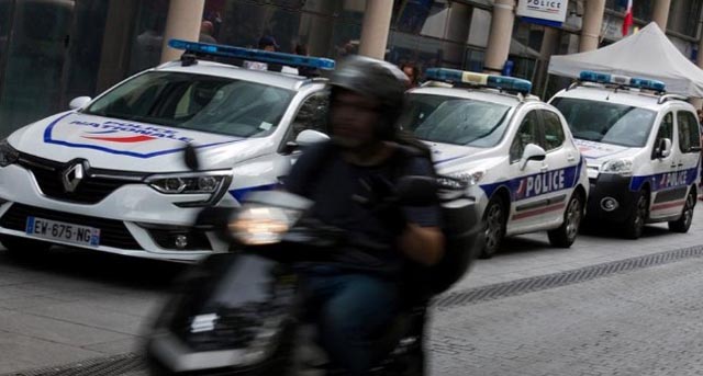 policija pariz