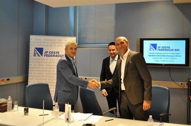 potpisivanje ugovora