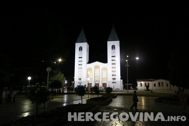 Međugorje, kraljica mira, svetište, Nova godina