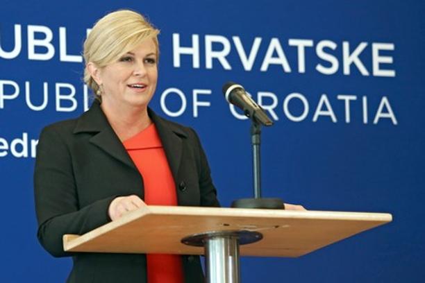 Kolinda Grabar Kitarović, Kolinda Grabar Kitarović, Željko Komšić, Kolinda Grabar Kitarović, plakati, neprimjereni , izbori, Hercegovina, Kolinda Grabar Kitarović, K. Perić