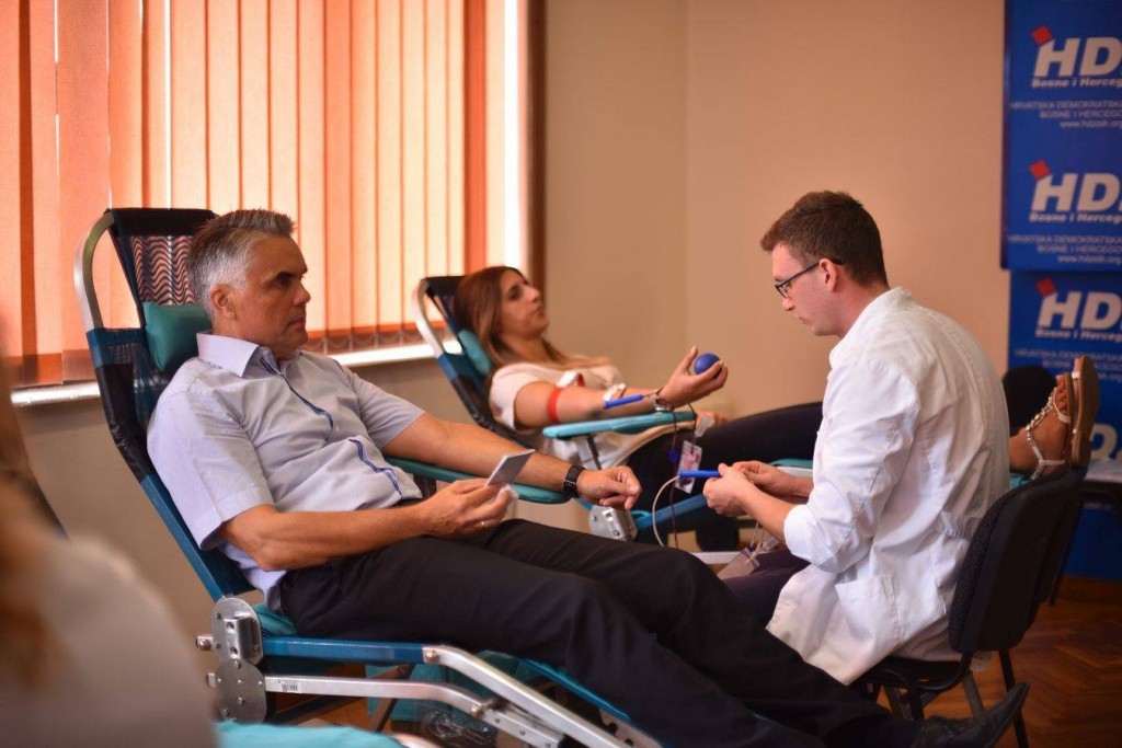 HDZ BiH, dragovoljno darivanje krvi, darivanje krvi