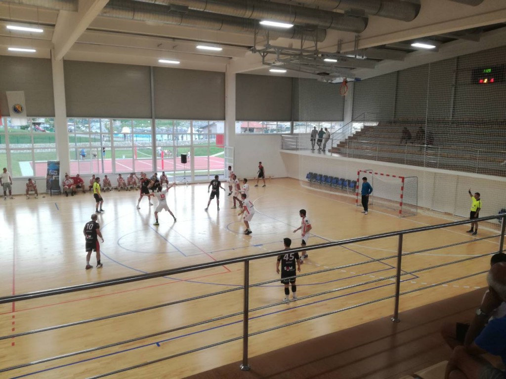 HMRK Zrinjski, rk lovćen