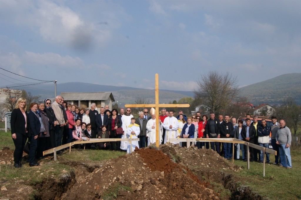 crkva, kamen temeljac