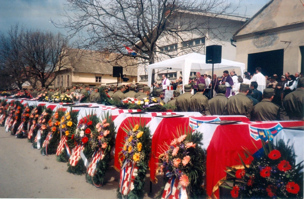 Lovas, Kolinda Grabar Kitarović