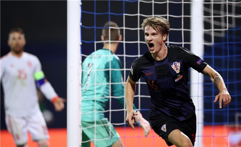 Hrvatska zemlja, Vatreni, Katarina Zovko Ištuk