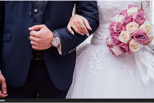 vjenčanje, gosti, vjenčanje, sramota, brak, vjenčanje, planovi , vjenčanja, fotografi, mladenka, vjenčanje, djeveruša , vjenčanje, neće vjenčanje, vjenčanje, moždani udar, mlada