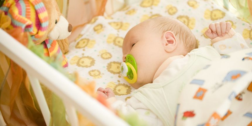 Ne premještajte ih u krevet: djeca trebaju spavati u kolijevci do svoje treće godine 