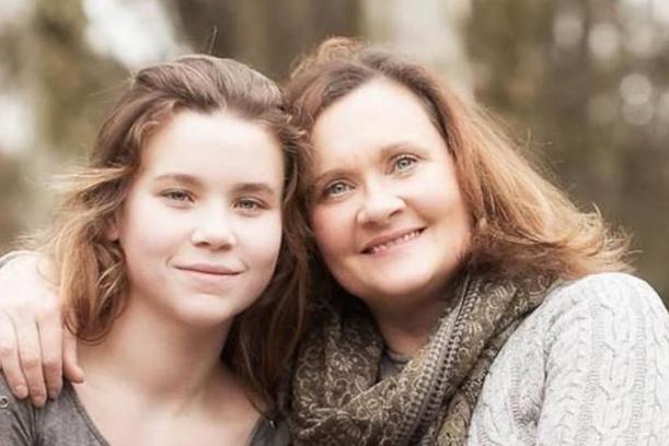 anoreksija, djevojka, bulimija