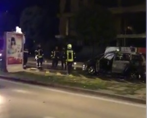 Mostar: Zapalio se automobil blizu Španjolskog trga