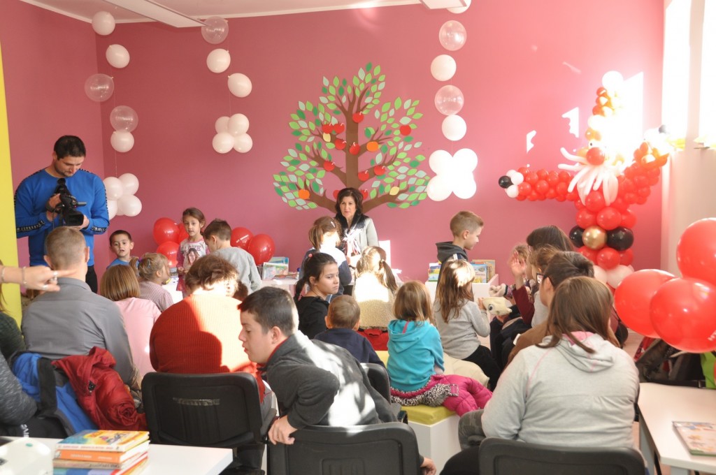 HT Eronet, Božićna bajka