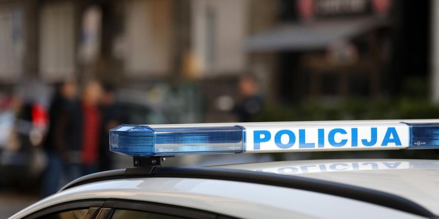 pljačka, opljačkana benzinska , pljačka, oružana pljačka, pretresi