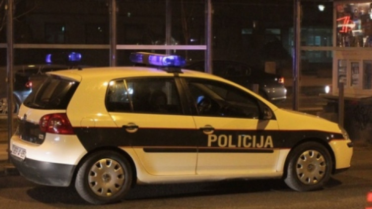 policija