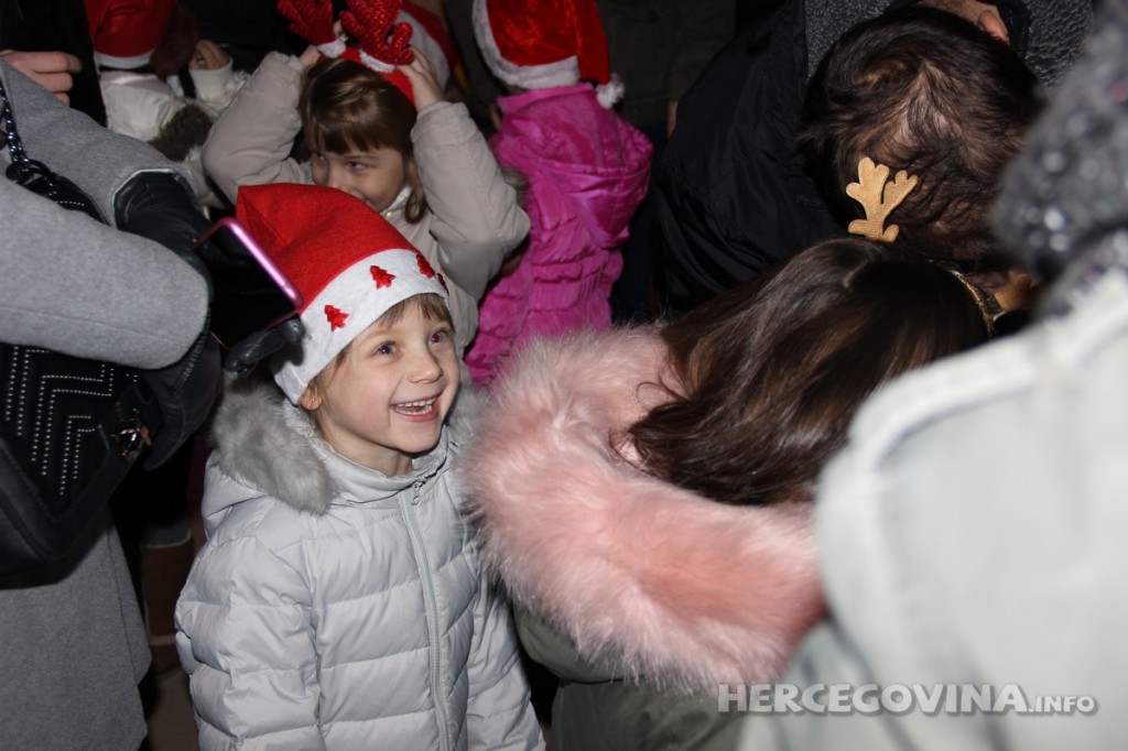 zimski grad, Dječji vrtići, Dječji vrtić Zvončić, nastup