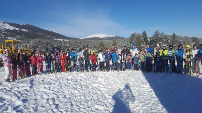 Striž organizira školu skijanja za početnike