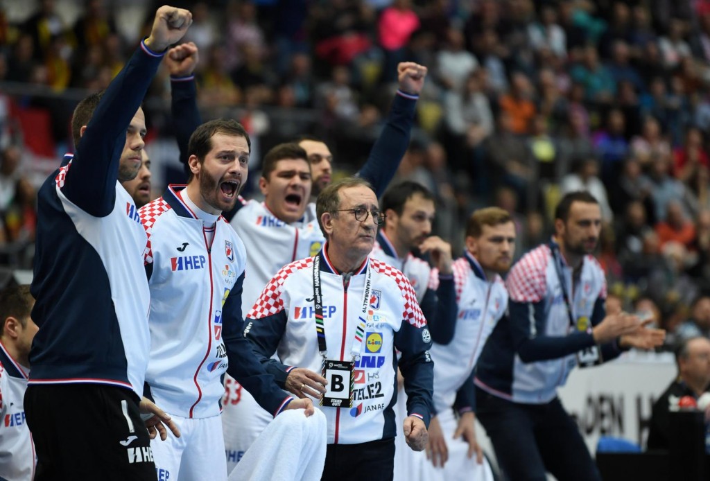 Hrvatska,  Ivan Bradvica, Daniela Škegro