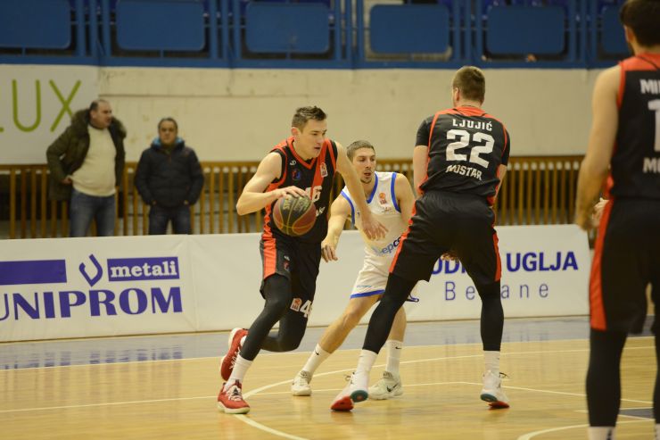 HKK Zrinjski, kk sutjeska